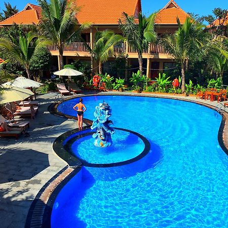 Golden Topaz Phu Quoc Resort Esterno foto